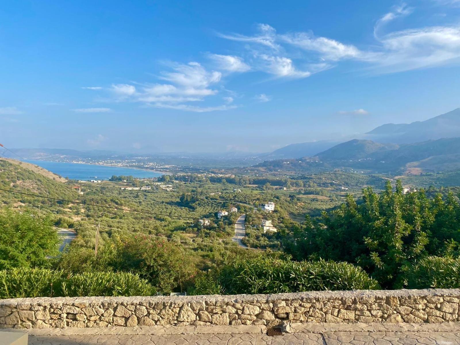 Arbutus - Relaxing Apartment With Fantastic Views Georgioupoli Exterior foto